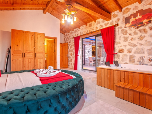  gece  -  Kasım
  | Kalkan Yeşilköy Villa (4 Kişilik, Özel Havuzlu, Doğa İçinde, Jakuzili Seçenekli)